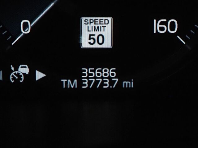 2022 Volvo XC90 Recharge Plug-In Hybrid AWD R-Design *HEADS-UP DISPLAY, NAVIGATION, ADAPTIVE CRUISE, SAFETY ALERTS, 360 CAMERAS, PANO MOONROOF, NAPPA LEATHER, HEATED SEATS/STEERING, BOWERS & WILKINS, 22 INCH WHEELS Round Rock TX