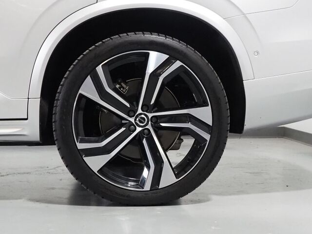 2022 Volvo XC90 Recharge Plug-In Hybrid AWD R-Design *HEADS-UP DISPLAY, NAVIGATION, ADAPTIVE CRUISE, SAFETY ALERTS, 360 CAMERAS, PANO MOONROOF, NAPPA LEATHER, HEATED SEATS/STEERING, BOWERS & WILKINS, 22 INCH WHEELS Round Rock TX