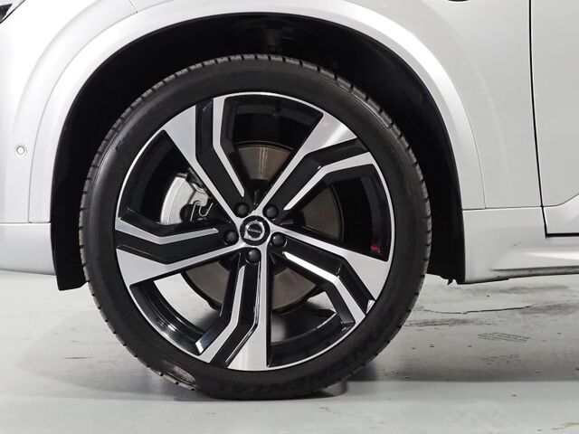 2022 Volvo XC90 Recharge Plug-In Hybrid AWD R-Design *HEADS-UP DISPLAY, NAVIGATION, ADAPTIVE CRUISE, SAFETY ALERTS, 360 CAMERAS, PANO MOONROOF, NAPPA LEATHER, HEATED SEATS/STEERING, BOWERS & WILKINS, 22 INCH WHEELS Round Rock TX