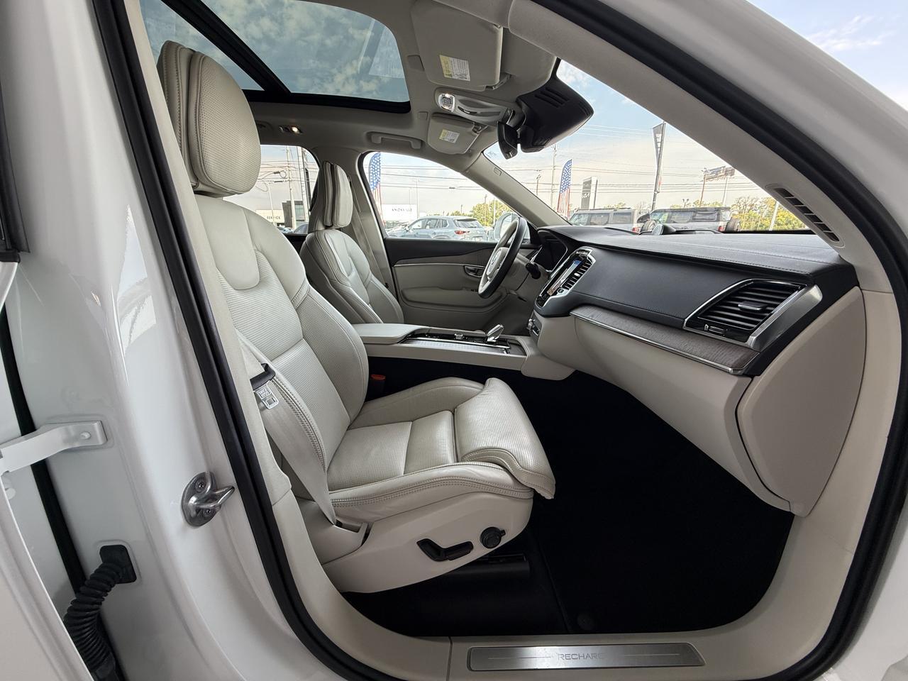 2022 Volvo XC90 Recharge Plug-In Hybrid Inscription Knoxville TN