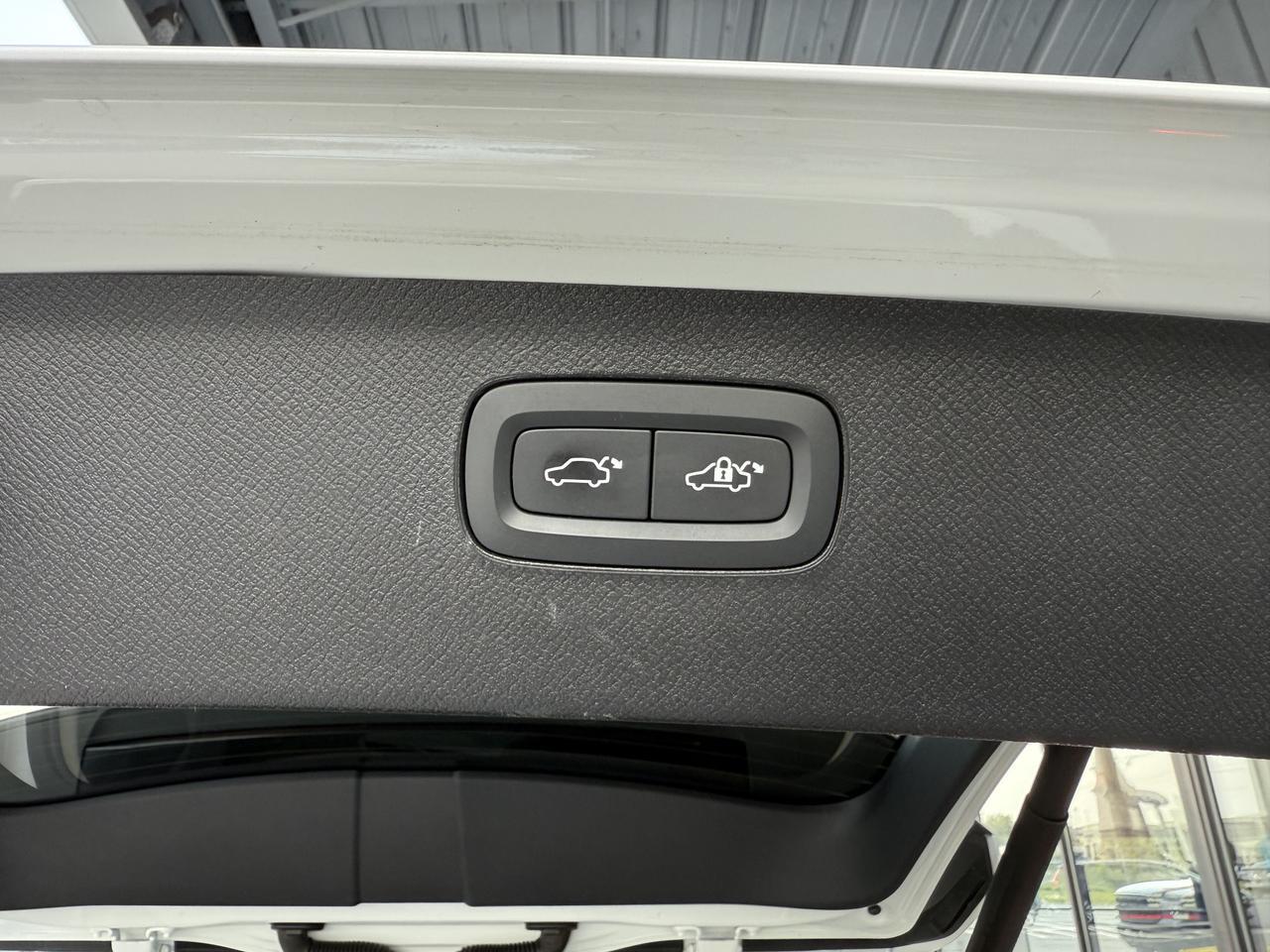 2022 Volvo XC90 Recharge Plug-In Hybrid Inscription Knoxville TN