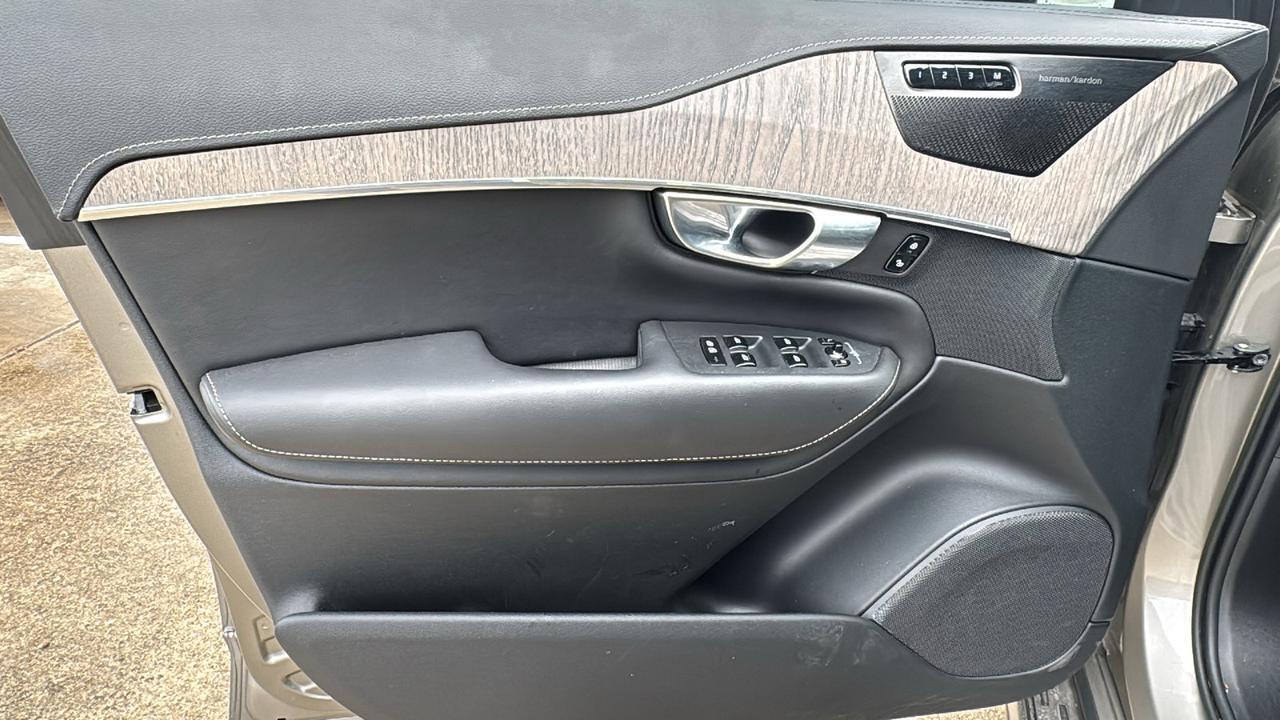 2022 Volvo XC90 Recharge Plug-In Hybrid Inscription  Selma TX