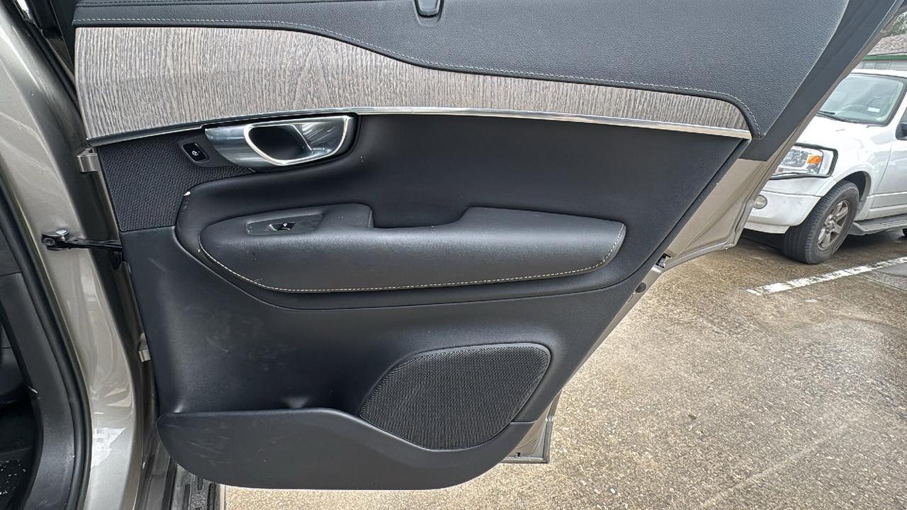 2022 Volvo XC90 Recharge Plug-In Hybrid Inscription  Selma TX