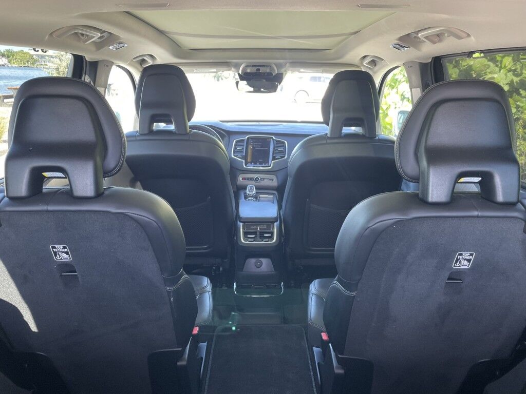 2022 Volvo XC90 Recharge Plug-In Hybrid Inscription~EXCELLENT CONDITION~ADAPTIVE CRUISE CONTROL~ALUMINUM ROOF RAILS~BLIND SPOT WARNING~CRASH SENSORS~DRIVER ASSISTANCE PACKAGE~HEATED SEATS~KEYLESS ENTRY~PREMIUM LEATHER SEATS~REMOTE ENGINE START~SURROUND VIEW CAMERA Sarasota FL