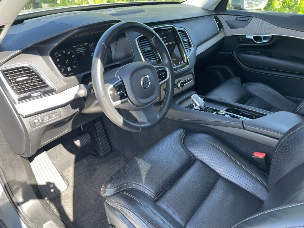 2022 Volvo XC90 Recharge Plug-In Hybrid Inscription~EXCELLENT CONDITION~ADAPTIVE CRUISE CONTROL~ALUMINUM ROOF RAILS~BLIND SPOT WARNING~CRASH SENSORS~DRIVER ASSISTANCE PACKAGE~HEATED SEATS~KEYLESS ENTRY~PREMIUM LEATHER SEATS~REMOTE ENGINE START~SURROUND VIEW CAMERA Sarasota FL