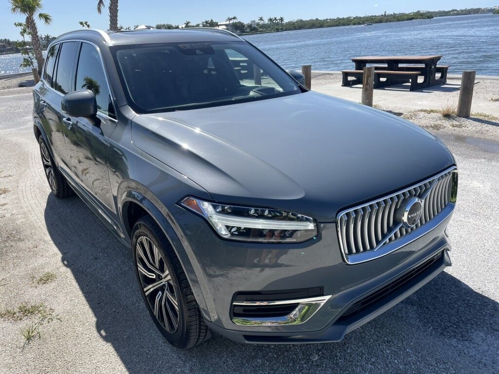 2022 Volvo XC90 Recharge Plug-In Hybrid Inscription~EXCELLENT CONDITION~ADAPTIVE CRUISE CONTROL~ALUMINUM ROOF RAILS~BLIND SPOT WARNING~CRASH SENSORS~DRIVER ASSISTANCE PACKAGE~HEATED SEATS~KEYLESS ENTRY~PREMIUM LEATHER SEATS~REMOTE ENGINE START~SURROUND VIEW CAMERA Sarasota FL