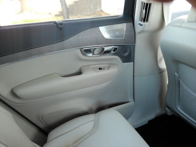 2022 Volvo XC90 Recharge Plug-In Hybrid T8 Inscription 6 Passenger Plano TX