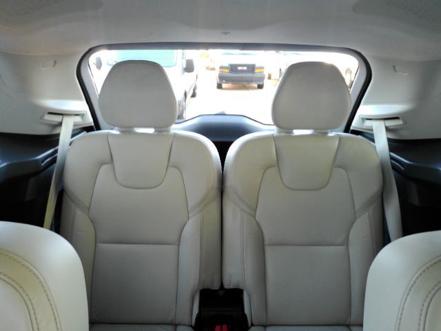 2022 Volvo XC90 Recharge Plug-In Hybrid T8 Inscription 6 Passenger Plano TX