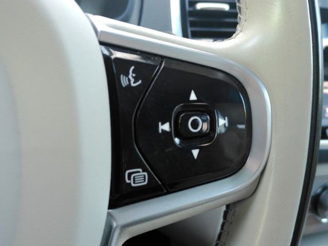 2022 Volvo XC90 Recharge Plug-In Hybrid T8 Inscription 6 Passenger Plano TX