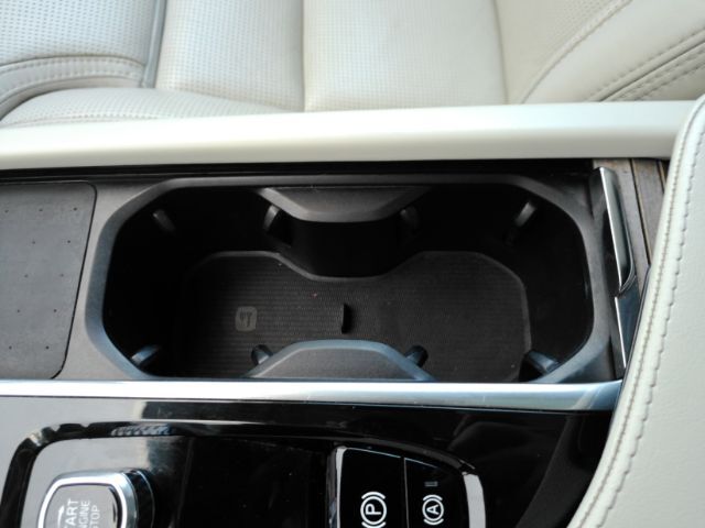 2022 Volvo XC90 Recharge Plug-In Hybrid T8 Inscription 6 Passenger Plano TX