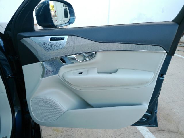2022 Volvo XC90 Recharge Plug-In Hybrid T8 Inscription 6 Passenger Plano TX
