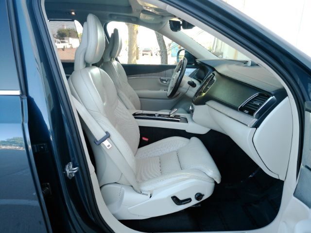 2022 Volvo XC90 Recharge Plug-In Hybrid T8 Inscription 6 Passenger Plano TX