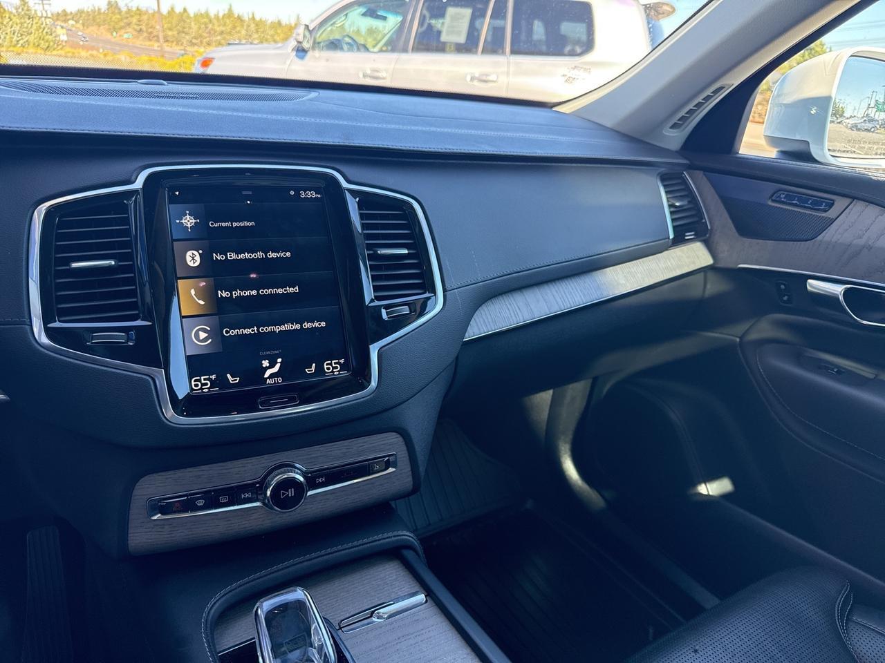 2022 Volvo XC90 Recharge Plug-In Hybrid T8 Inscription 7 Passenger Bend OR