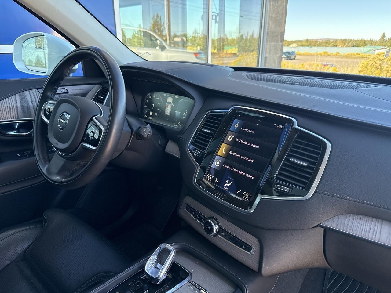2022 Volvo XC90 Recharge Plug-In Hybrid T8 Inscription 7 Passenger Bend OR