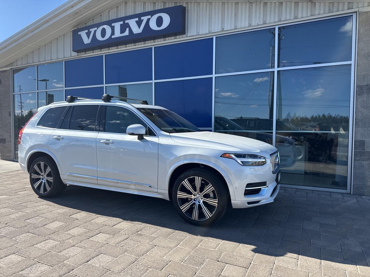 2022 Volvo XC90 Recharge Plug-In Hybrid T8 Inscription 7 Passenger Bend OR