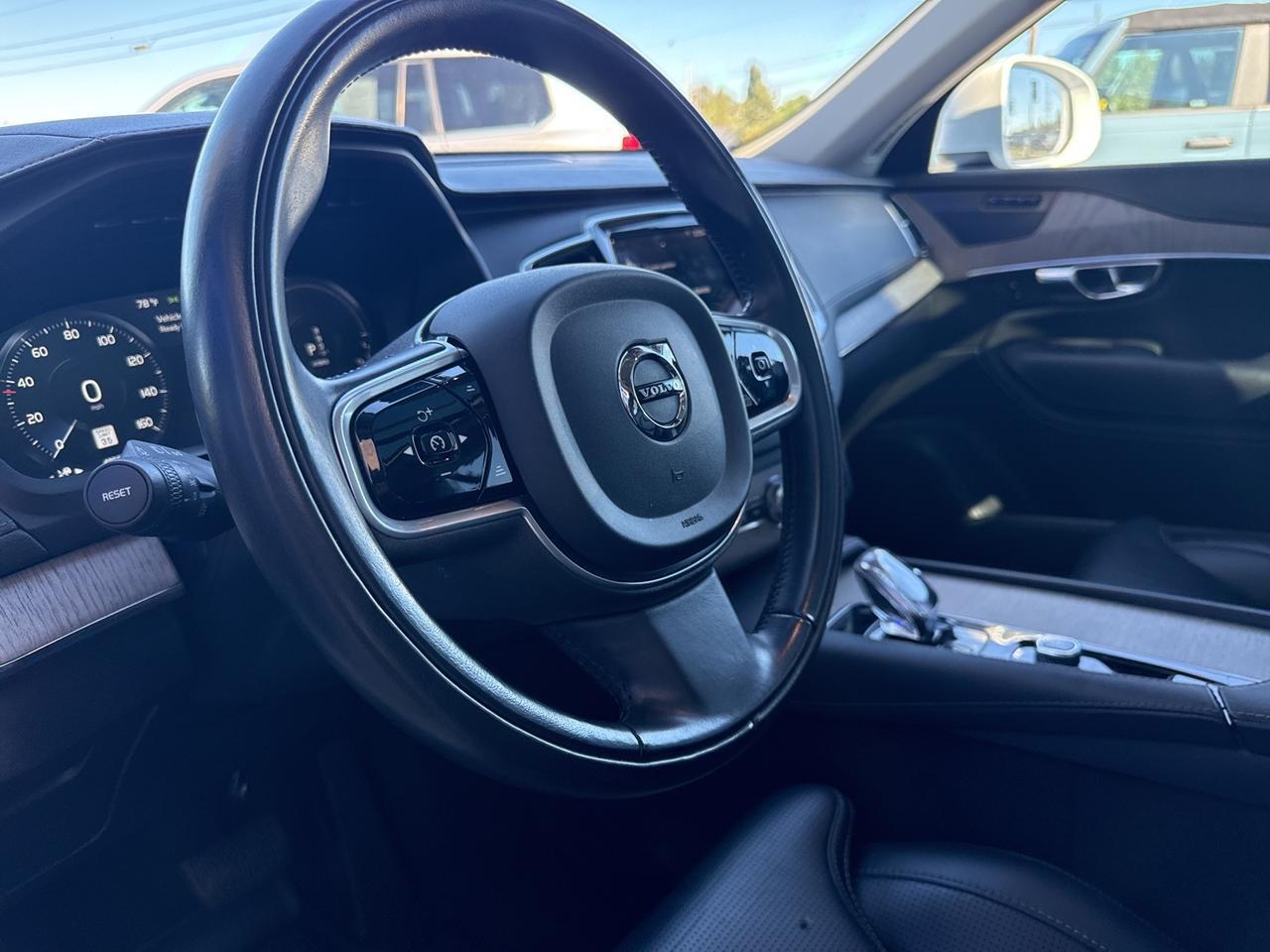 2022 Volvo XC90 Recharge Plug-In Hybrid T8 Inscription Climate Pkg Advanced Pkg Bend OR