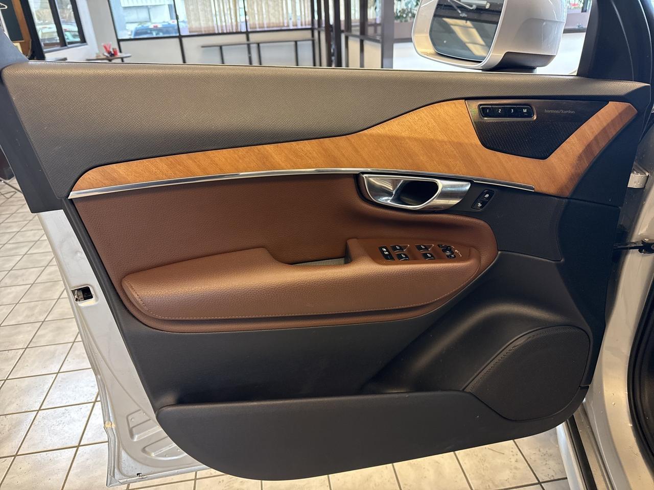 2022 Volvo XC90 Recharge Plug-In Hybrid T8 Inscription Expression 7 Passenger Richmond VA