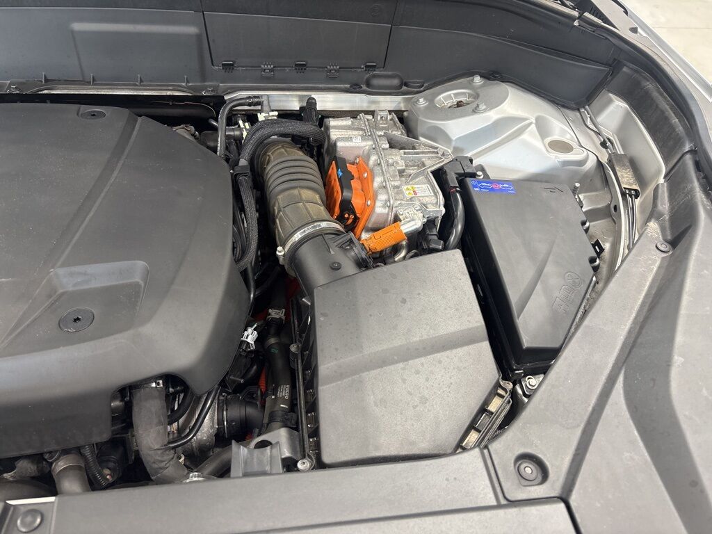 2022 Volvo XC90 Recharge Plug-In Hybrid T8 Inscription Expression AWD 6 Passenger Fond du Lac WI