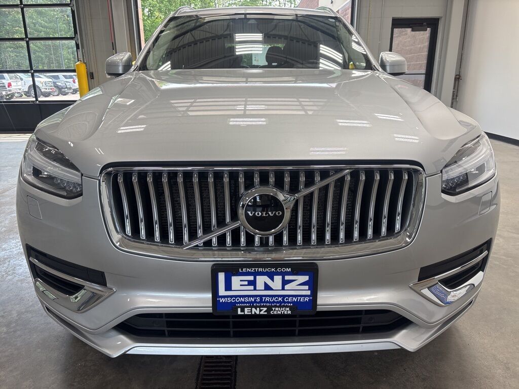 2022 Volvo XC90 Recharge Plug-In Hybrid T8 Inscription Expression AWD 6 Passenger Fond du Lac WI
