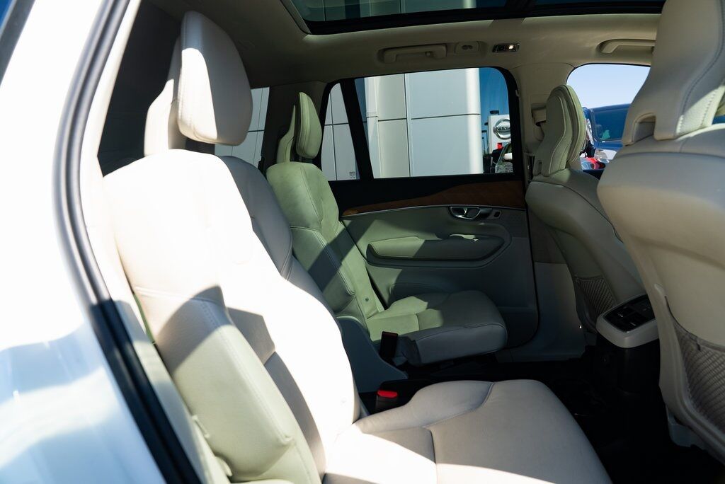 2022 Volvo XC90 Recharge Plug-In Hybrid T8 Inscription Expression Extended Range 6P Beaverton OR