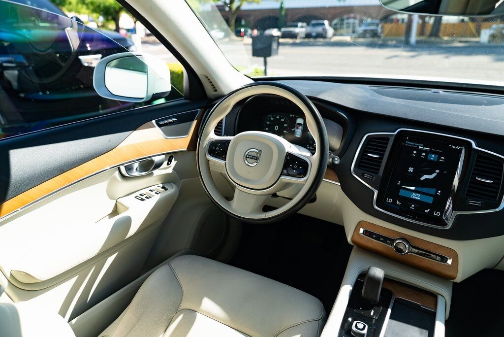 2022 Volvo XC90 Recharge Plug-In Hybrid T8 Inscription Expression Extended Range 6P Beaverton OR