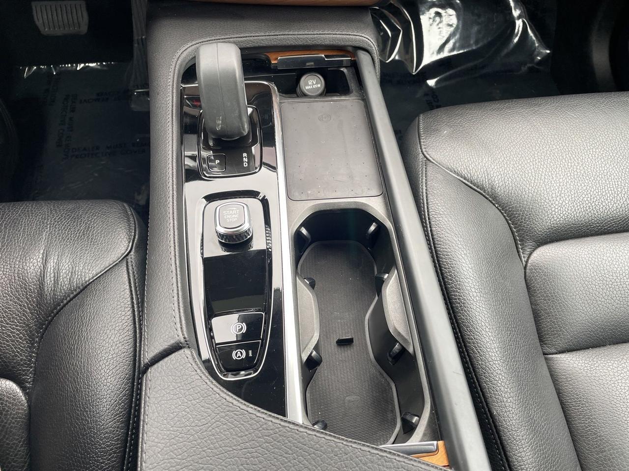 2022 Volvo XC90 Recharge Plug-In Hybrid T8 Inscription Expression Extended Range 7P Springfield VA