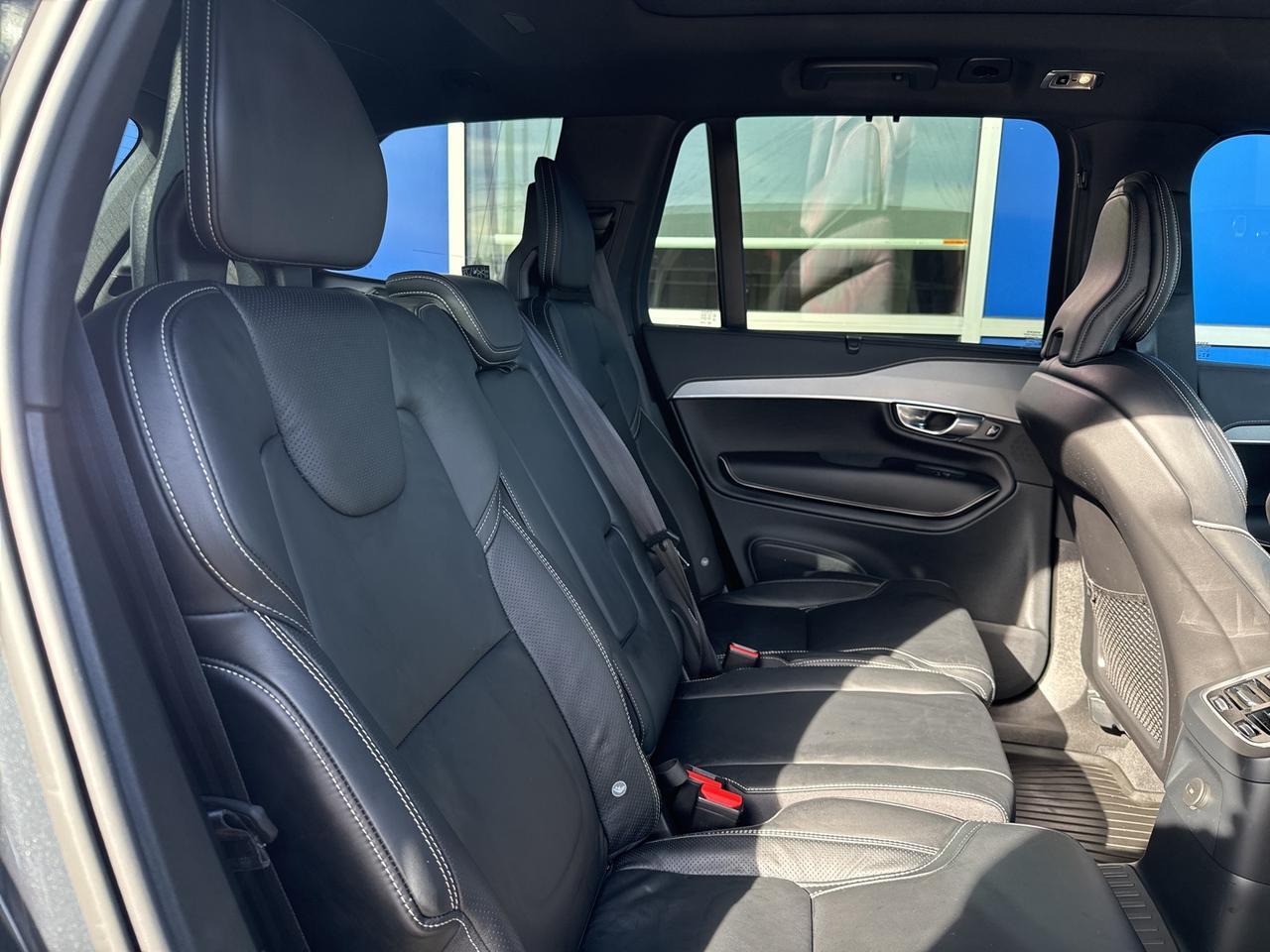 2022 Volvo XC90 Recharge Plug-In Hybrid T8 R-Design Extended Range 7P Bend OR