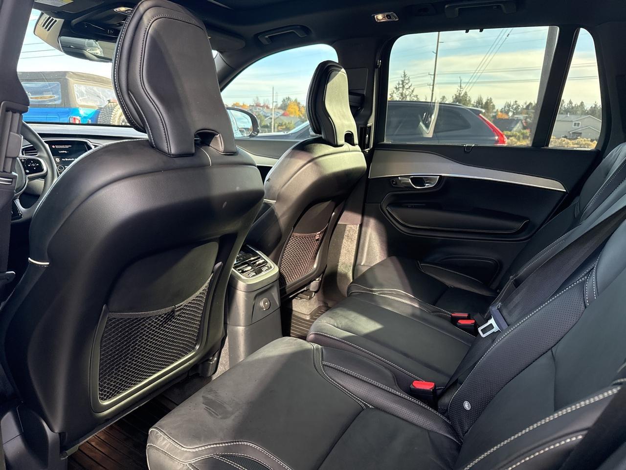 2022 Volvo XC90 Recharge Plug-In Hybrid T8 R-Design Extended Range 7P Bend OR