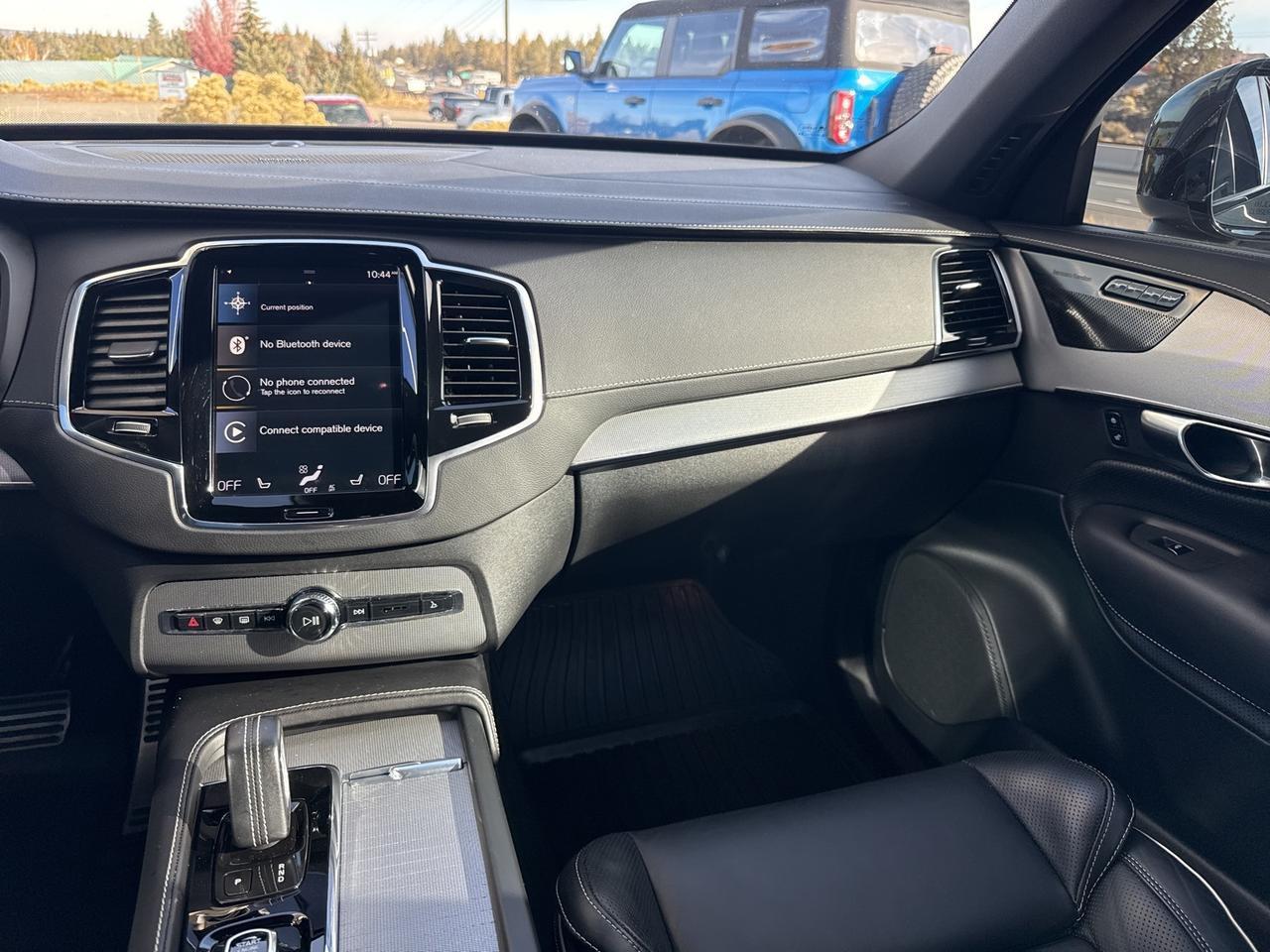 2022 Volvo XC90 Recharge Plug-In Hybrid T8 R-Design Extended Range 7P Bend OR