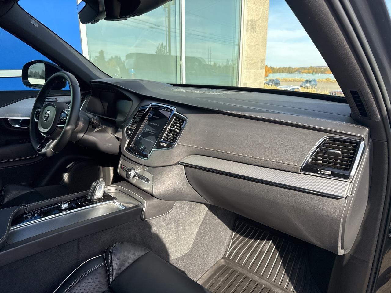 2022 Volvo XC90 Recharge Plug-In Hybrid T8 R-Design Extended Range 7P Bend OR