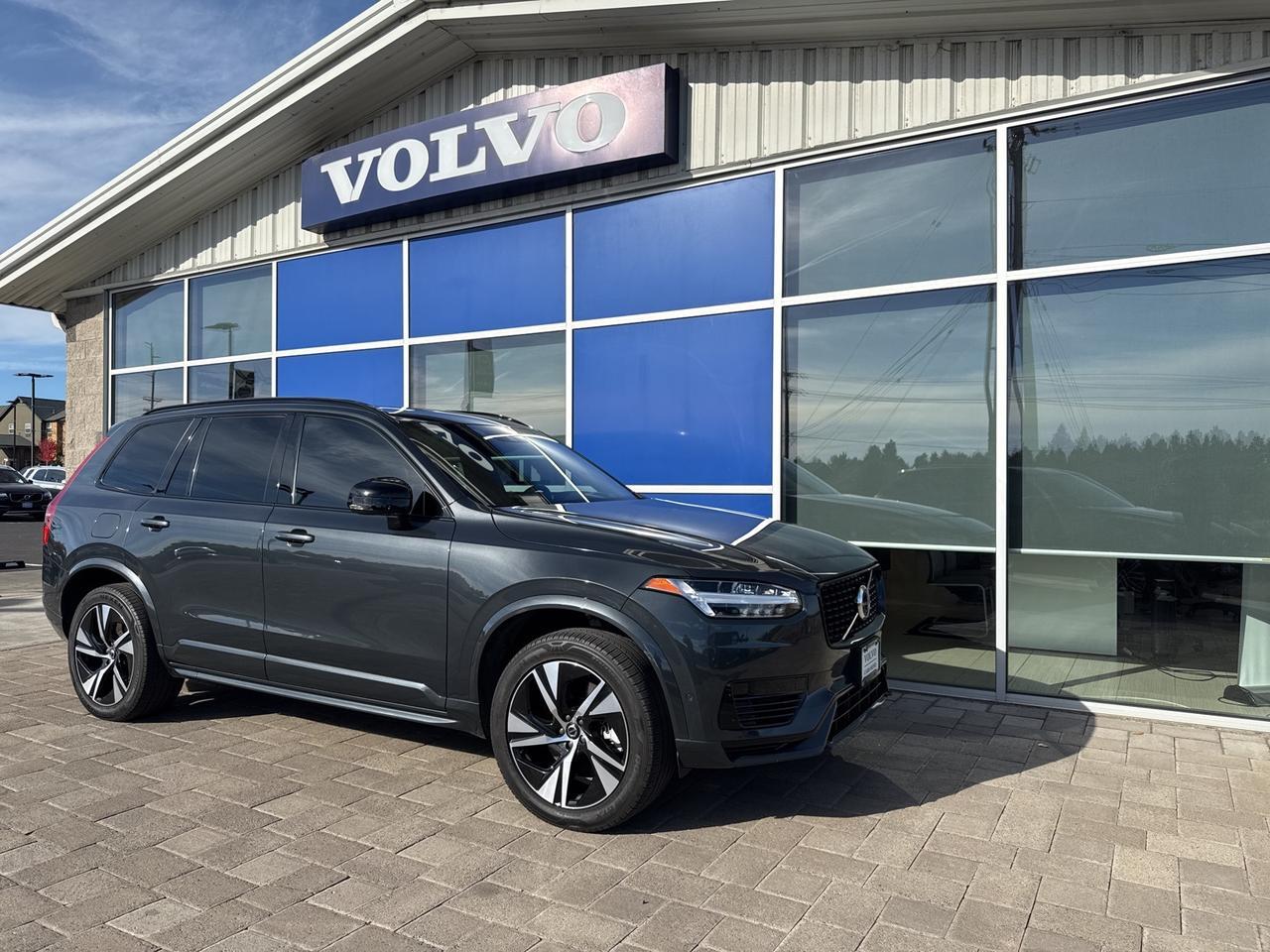 2022 Volvo XC90 Recharge Plug-In Hybrid T8 R-Design Extended Range 7P Bend OR
