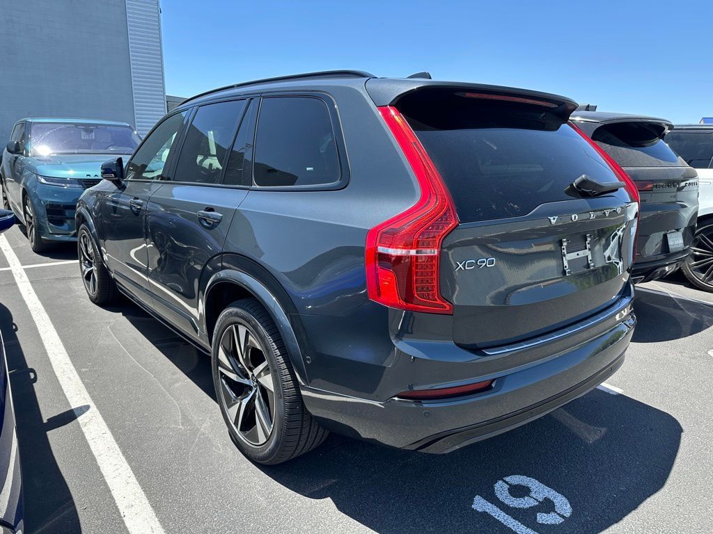 2022 Volvo XC90 Recharge Plug-In Hybrid T8 R-Design Extended Range 7P Tucson AZ