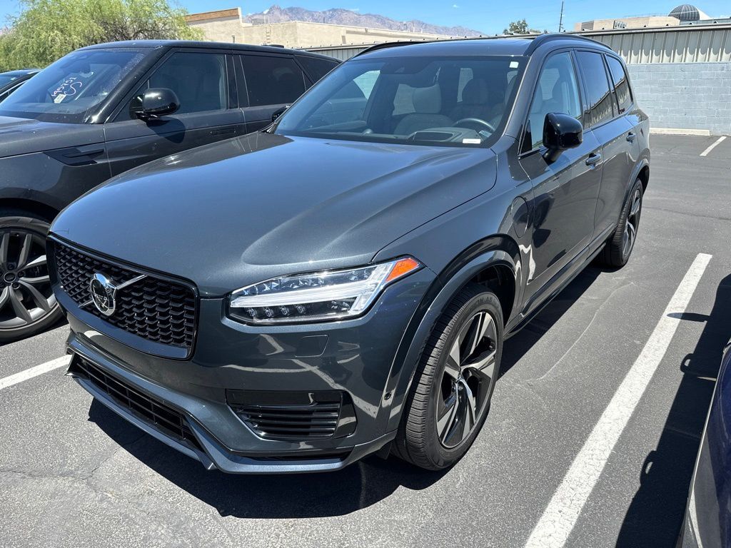 2022 Volvo XC90 Recharge Plug-In Hybrid T8 R-Design Extended Range 7P Tucson AZ