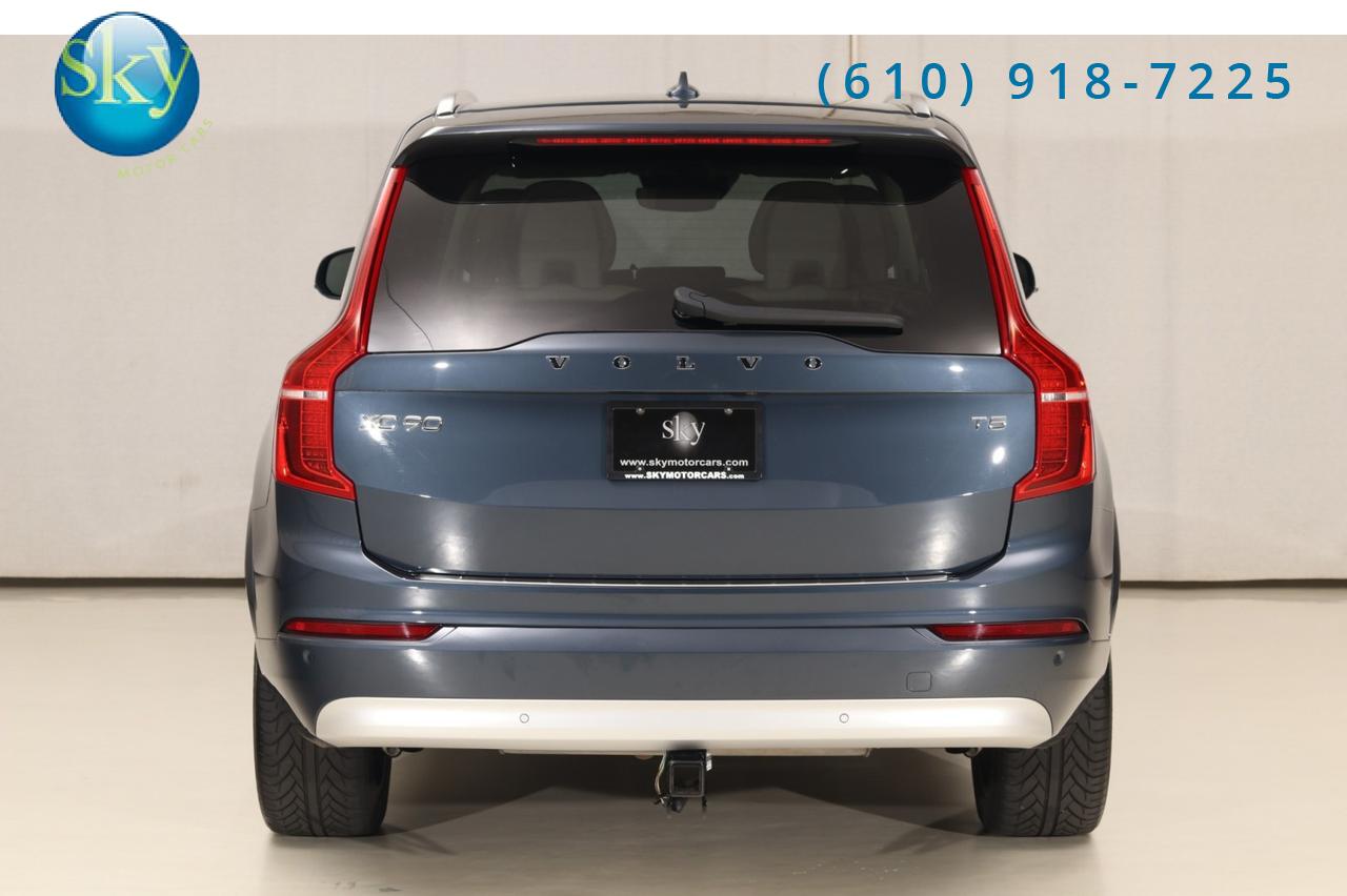 2022 Volvo XC90 T5 Momentum 7-PASSENGER West Chester PA