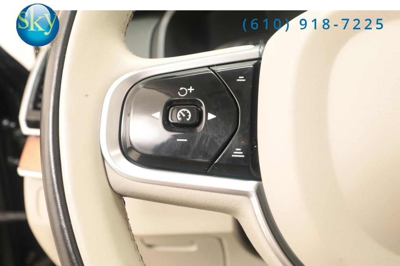 2022 Volvo XC90 T5 Momentum 7-PASSENGER West Chester PA