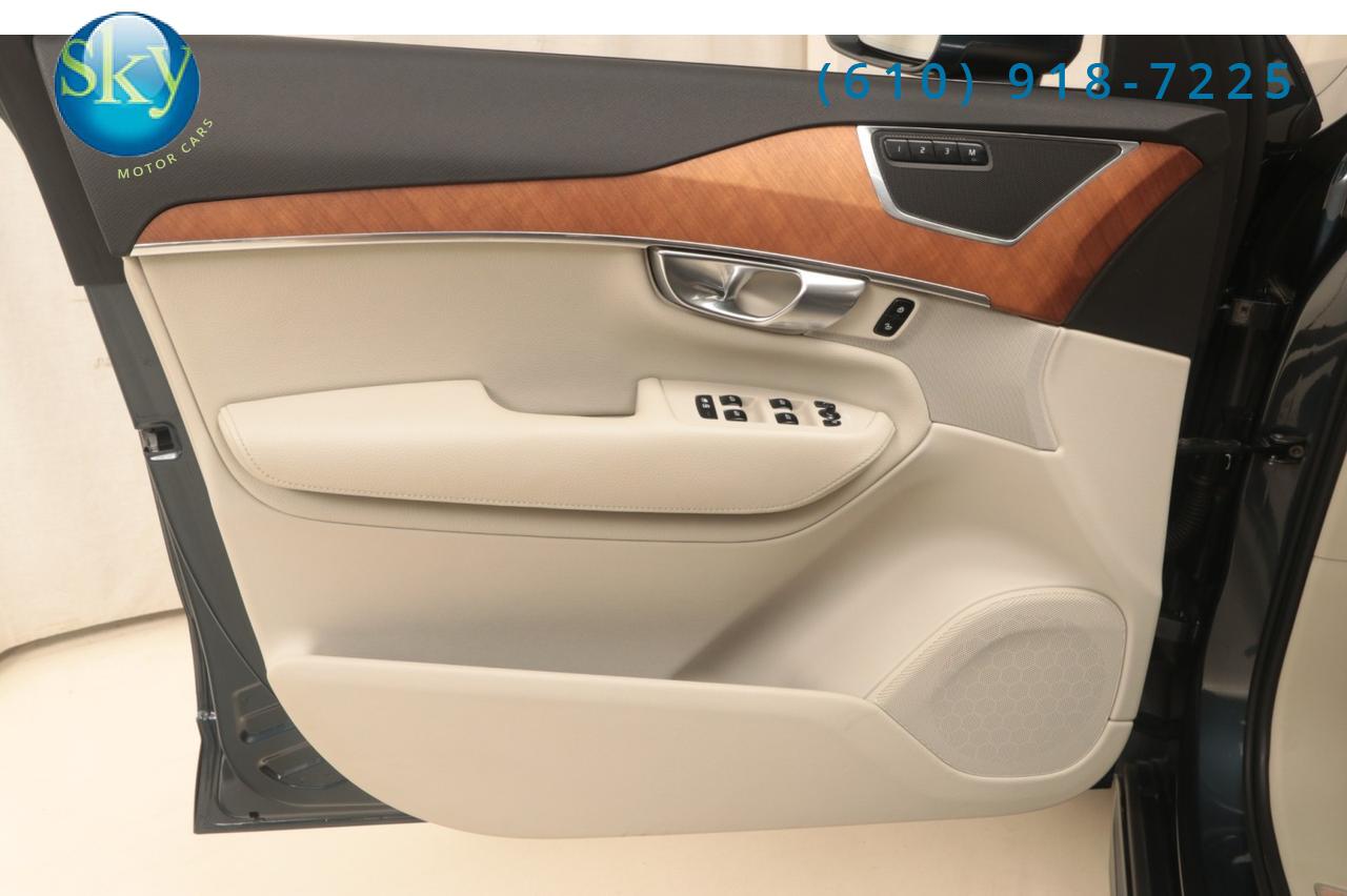 2022 Volvo XC90 T5 Momentum 7-PASSENGER West Chester PA