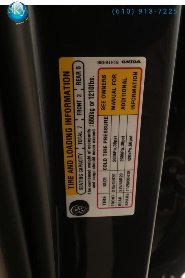 2022 Volvo XC90 T5 Momentum 7-PASSENGER West Chester PA