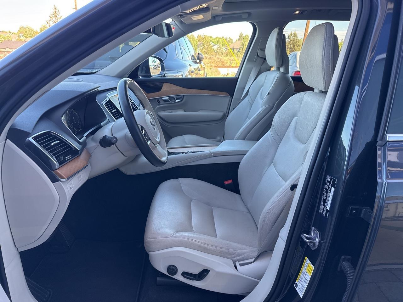2022 Volvo XC90 T5 Momentum Bend OR