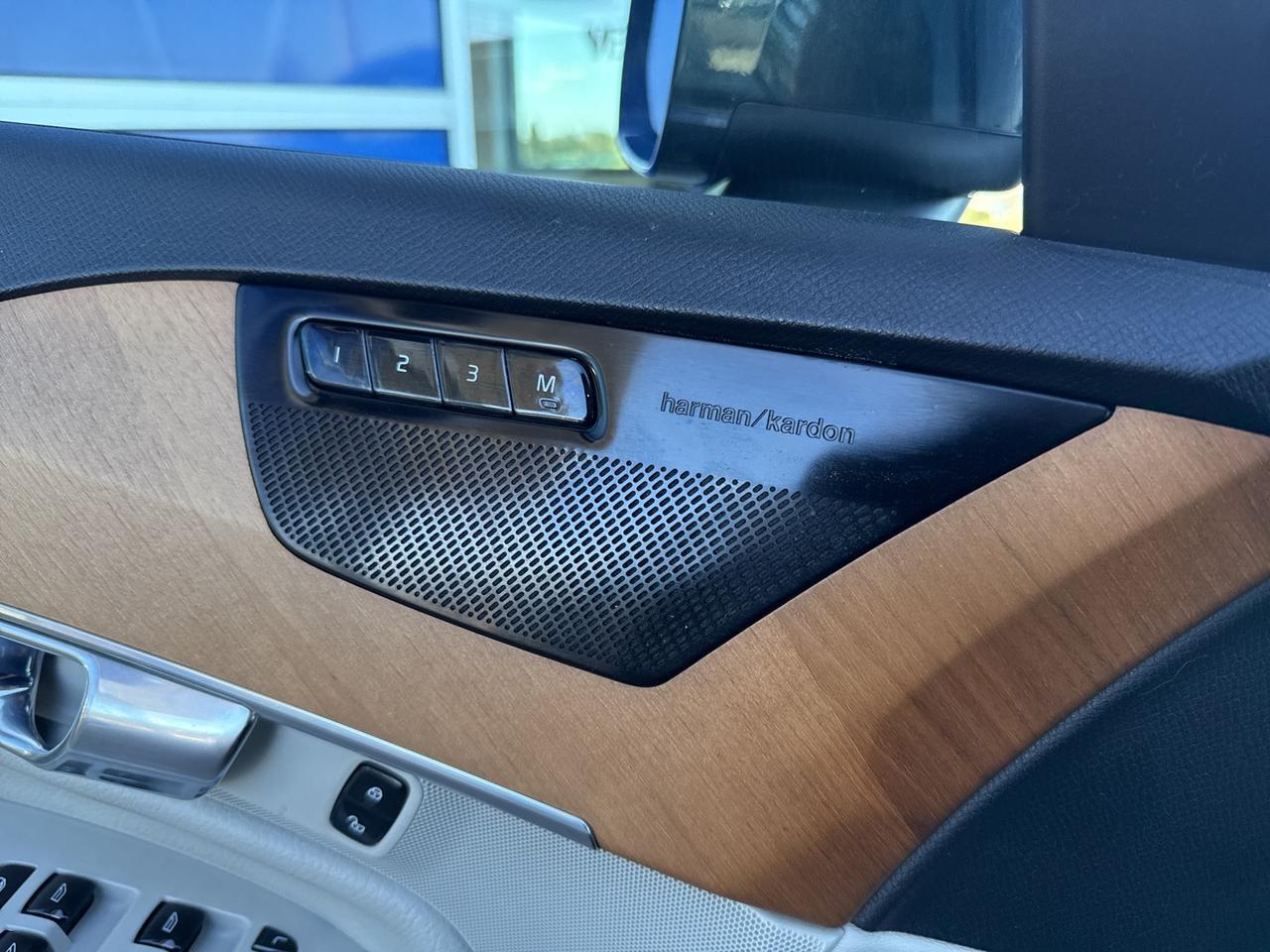 2022 Volvo XC90 T5 Momentum Bend OR