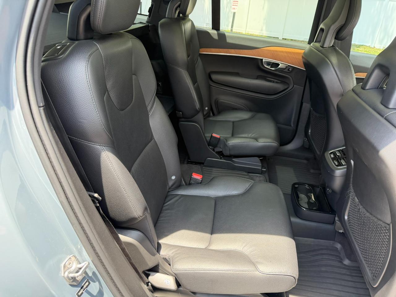2022 Volvo XC90 T6 AWD Momentum 6P Jacksonville FL