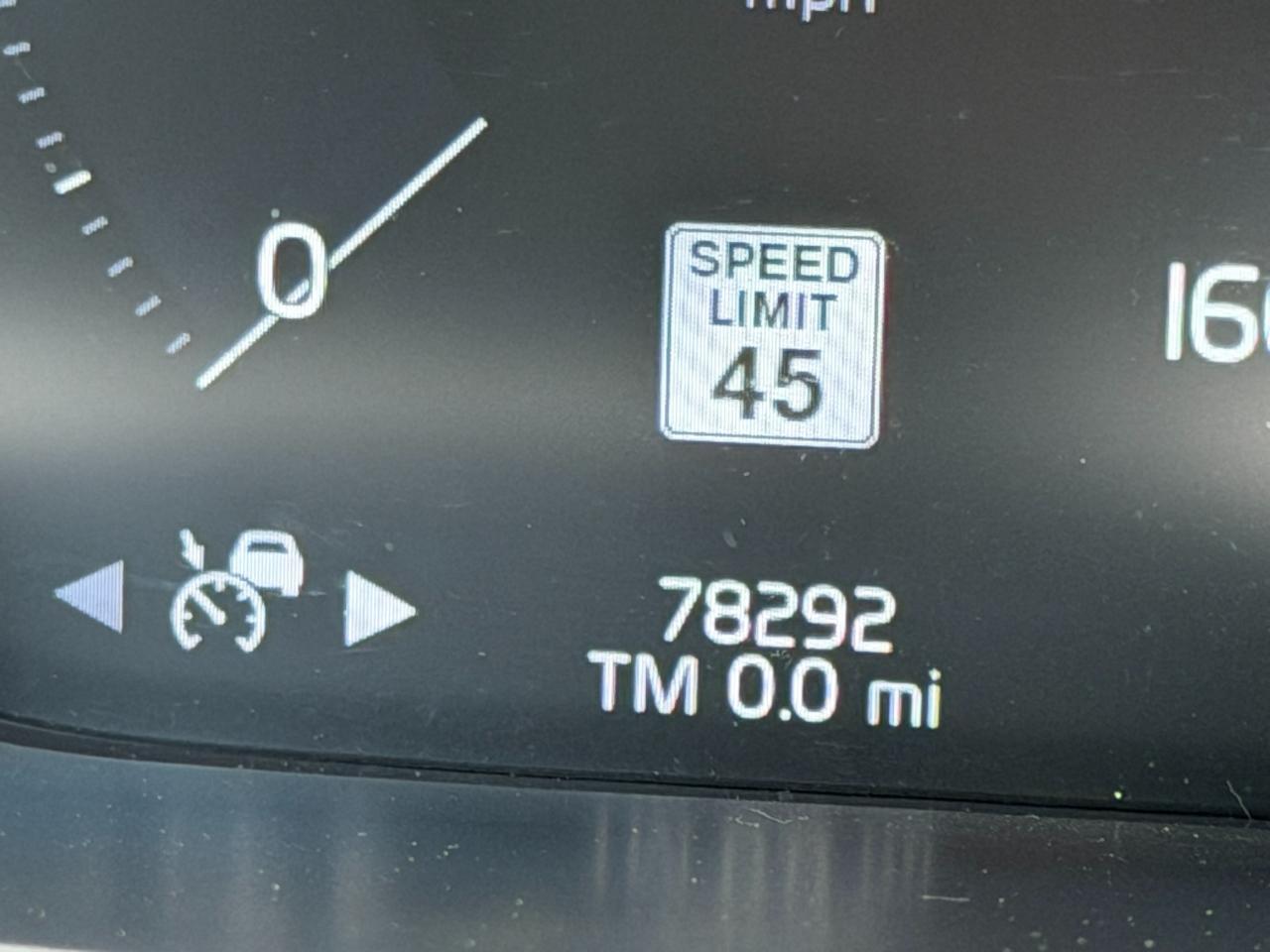 2022 Volvo XC90 T6 AWD Momentum 6P Jacksonville FL
