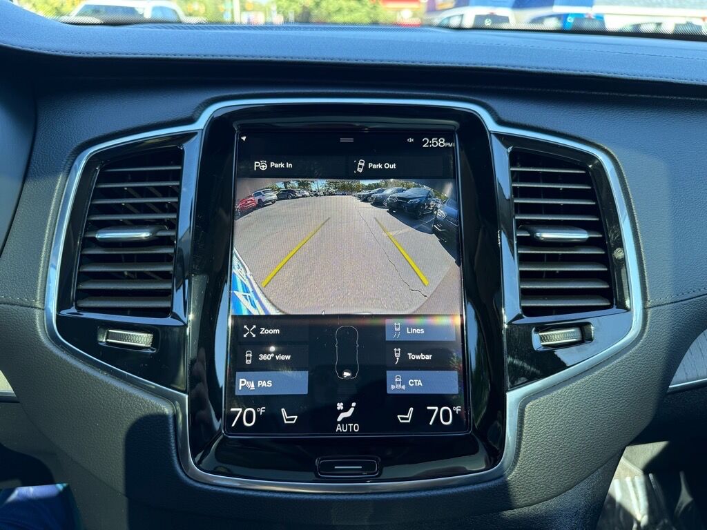 2022 Volvo XC90 T6 Inscription 7-Passenger