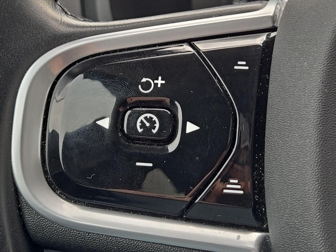 2022 Volvo XC90 T6 Inscription Fredericksburg VA