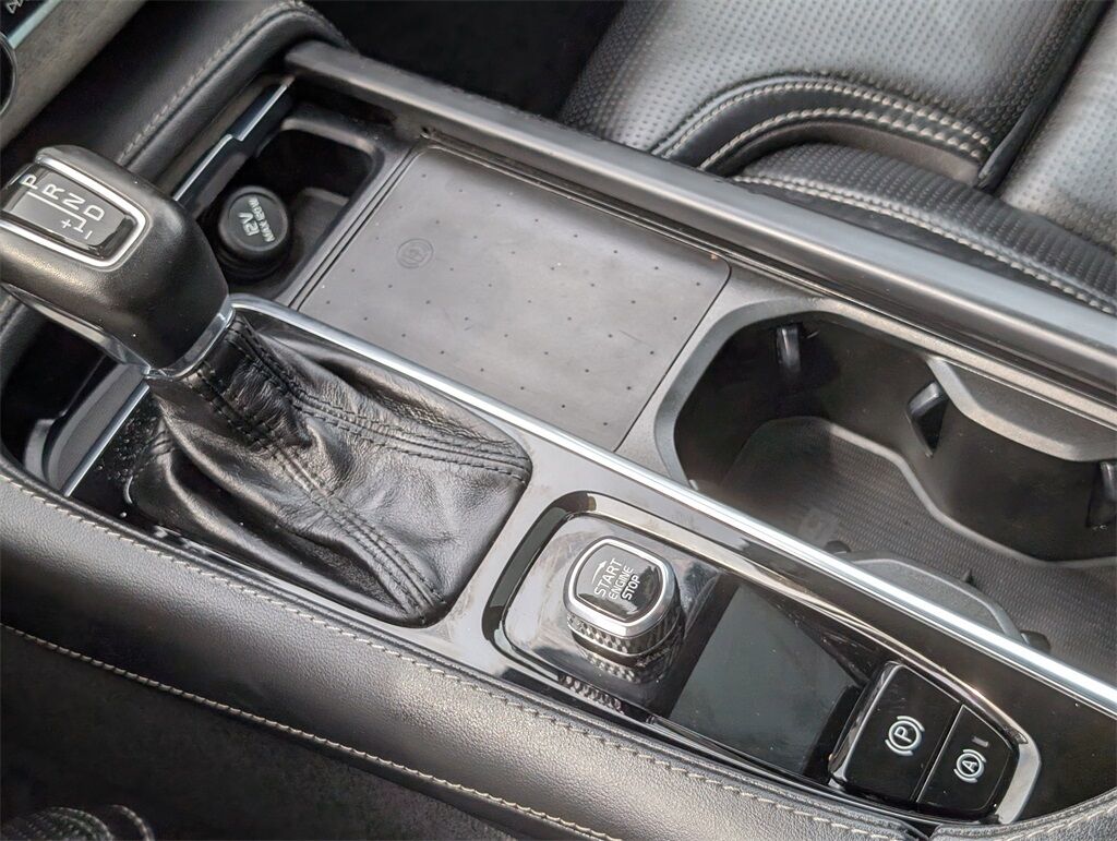 2022 Volvo XC90 T6 Inscription Hunt Valley MD