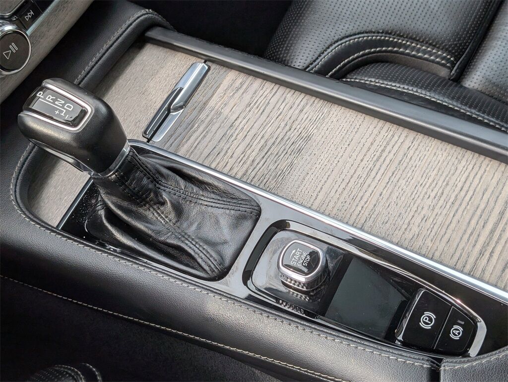 2022 Volvo XC90 T6 Inscription Hunt Valley MD