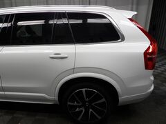 2022 Volvo XC90 T6 Momentum AWD Fond du Lac WI