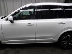 2022 Volvo XC90 T6 Momentum AWD Fond du Lac WI