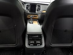 2022 Volvo XC90 T6 Momentum AWD Fond du Lac WI