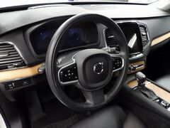 2022 Volvo XC90 T6 Momentum AWD Fond du Lac WI