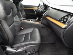 2022 Volvo XC90 T6 Momentum AWD Fond du Lac WI